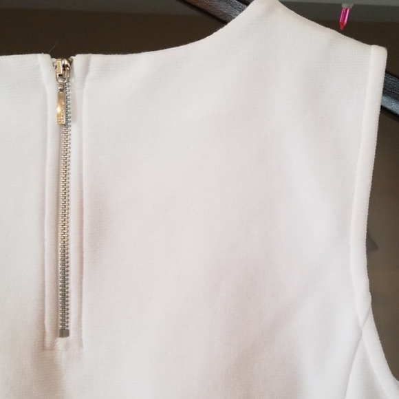 Liz Claiborne White Sleeveless Blouse - Picture 3 of 5